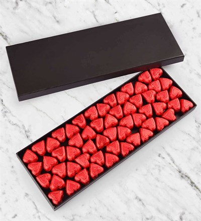 Siyah Kutuda Kırmızı Kalpli Aşk Çikolatası